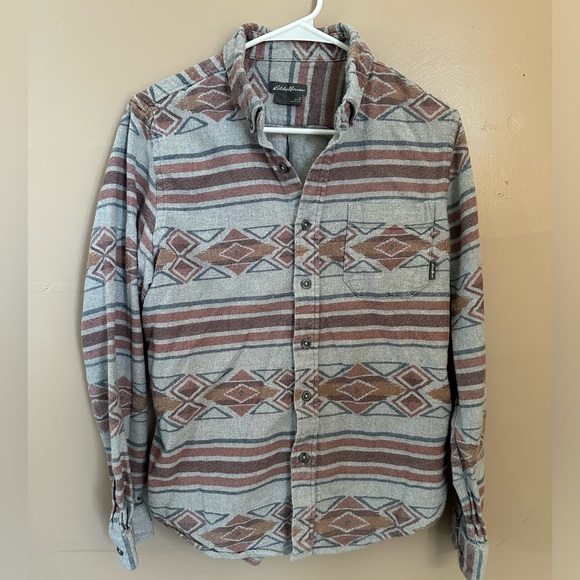 Men’s Eddie Bauer southwestern print flannel - Picture 1 of 2
